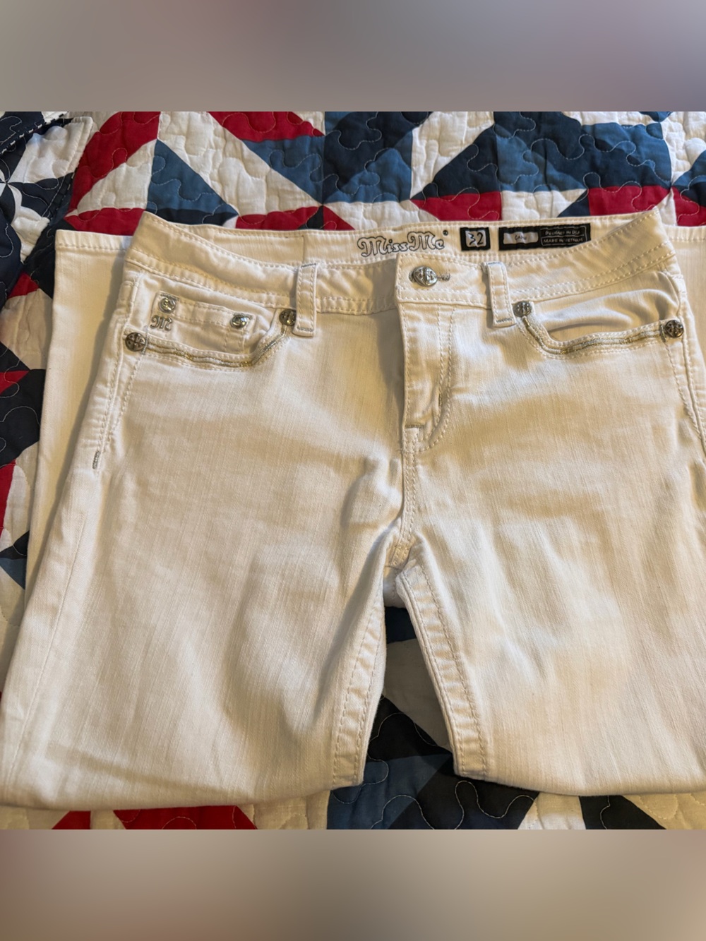Miss Me White Skinny Capri Jeans with Signature Embellishments